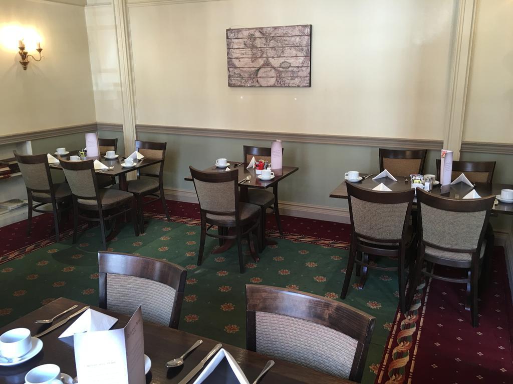 The Rutland Arms Hotel Newmarket  Ngoại thất bức ảnh