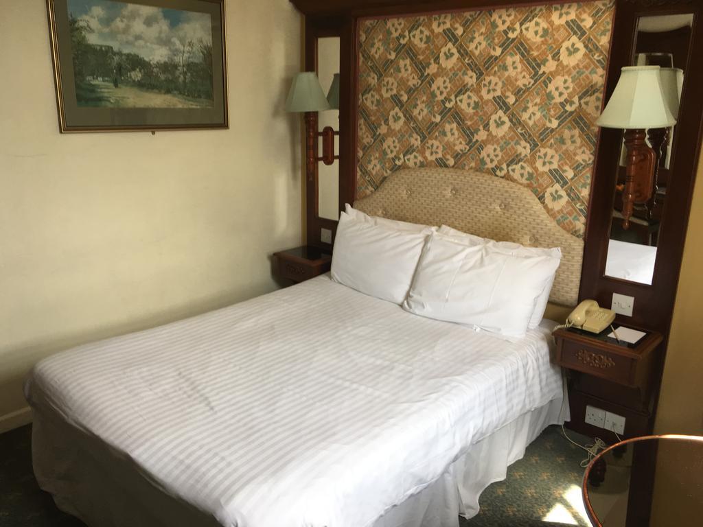 The Rutland Arms Hotel Newmarket  Ngoại thất bức ảnh