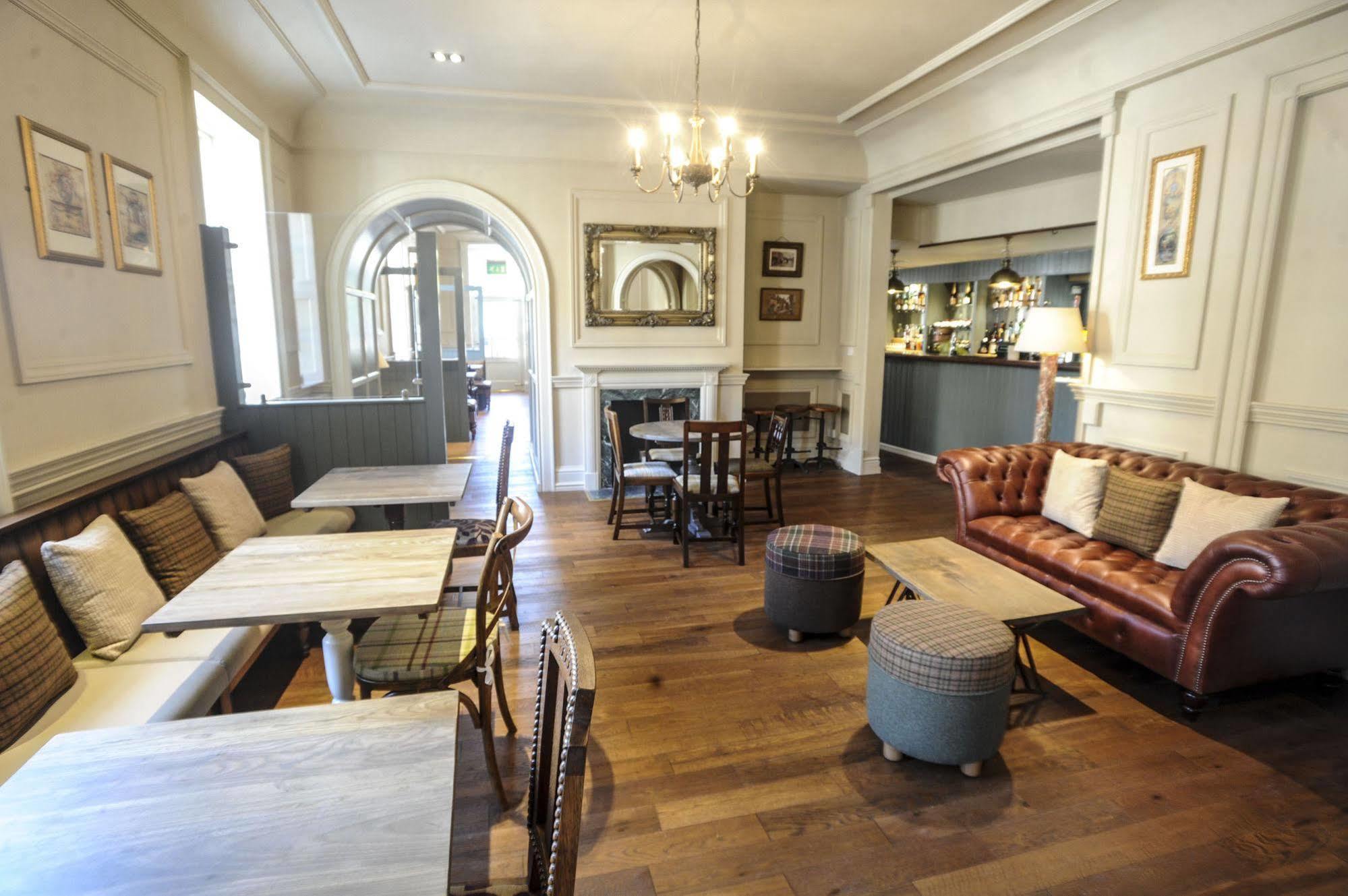 The Rutland Arms Hotel Newmarket  Ngoại thất bức ảnh