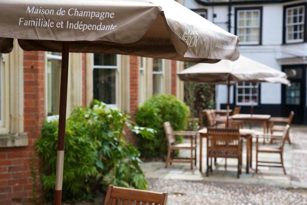 The Rutland Arms Hotel Newmarket  Ngoại thất bức ảnh
